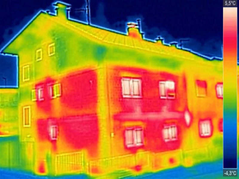 imagem de casa sendo vista por sensor de presença por temperatura